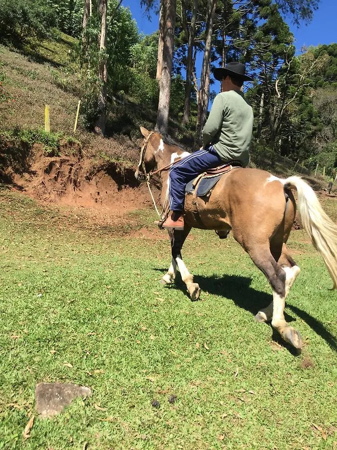 Paraíso na Montanha Campos do Jordão 0*,